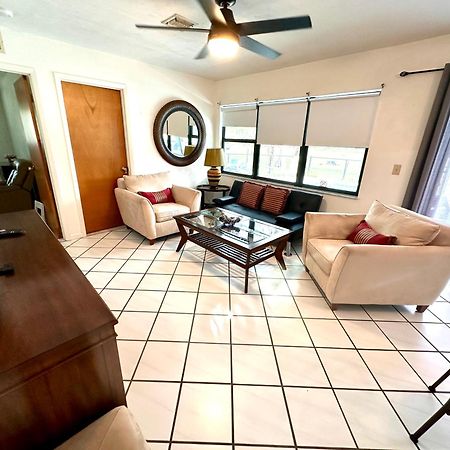 Vacation Pool Home In The Woods. North North Naples 외부 사진